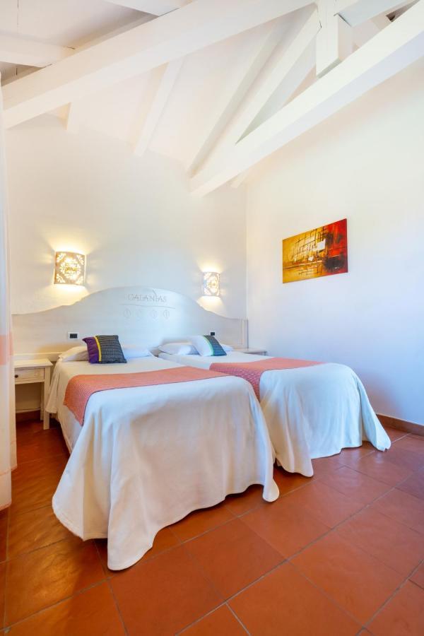 Felix Hotels - Galanias Hotel & Retreat Бари-Сардо Экстерьер фото