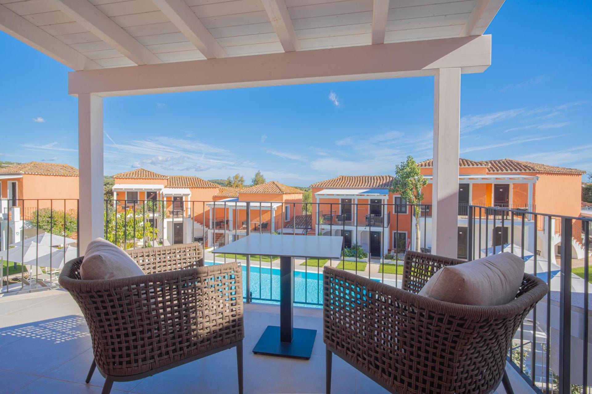 Felix Hotels - Galanias Hotel & Retreat Бари-Сардо Экстерьер фото