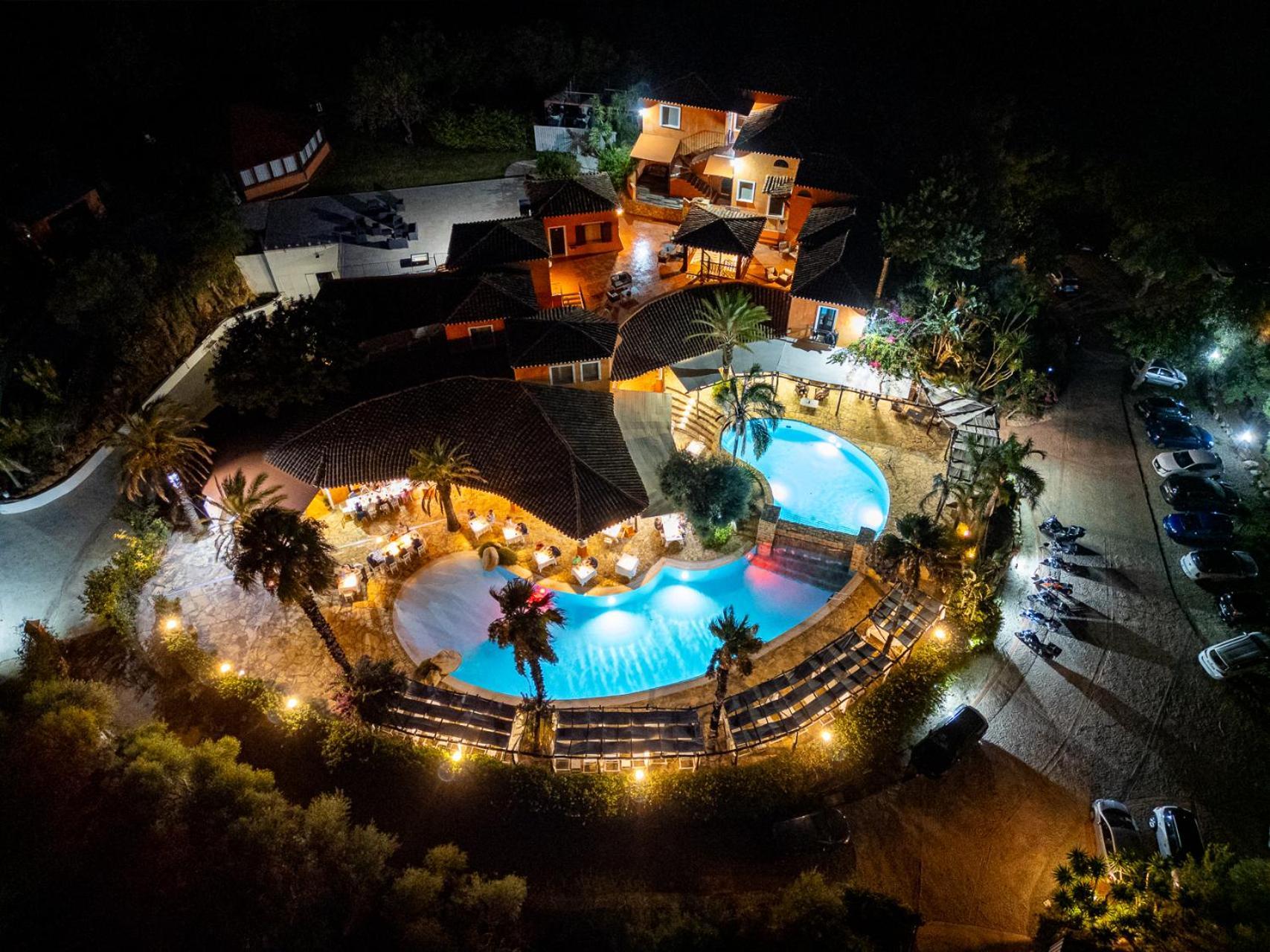 Felix Hotels - Galanias Hotel & Retreat Бари-Сардо Экстерьер фото